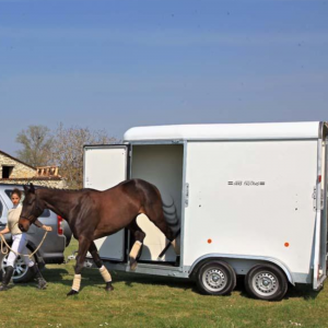 Van 1 place ½ Fautras JMS: choix idéal